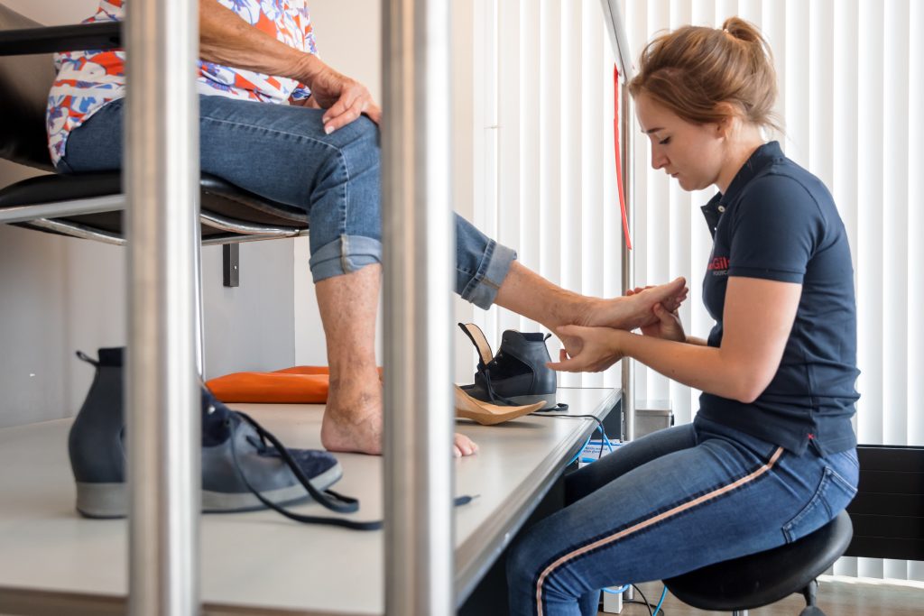 Voorlopige orthopedische schoenen